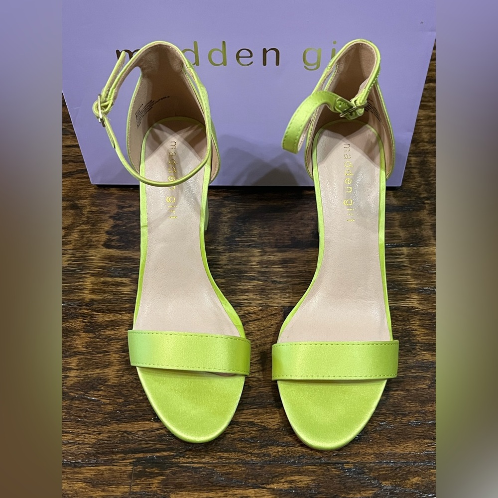 Madden Girl Block Heel Open Toe Dress Heels - Picture 3 of 8
